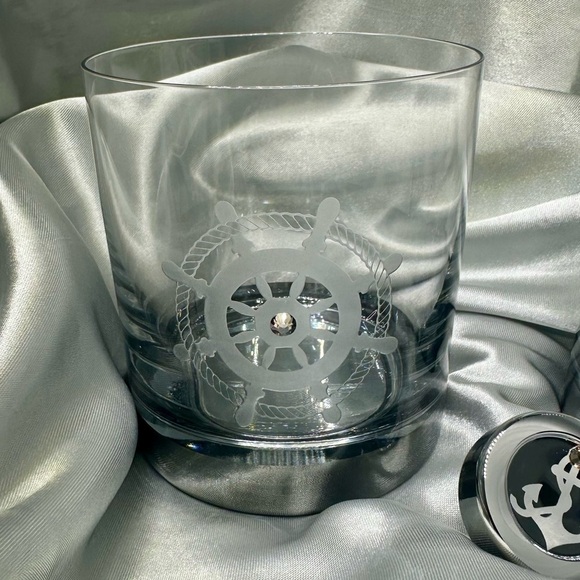 Nautical Whiskey Glasses Set–Anchor & Ship Wheel | Preciosa Crystal Barware Gift - Picture 5 of 16